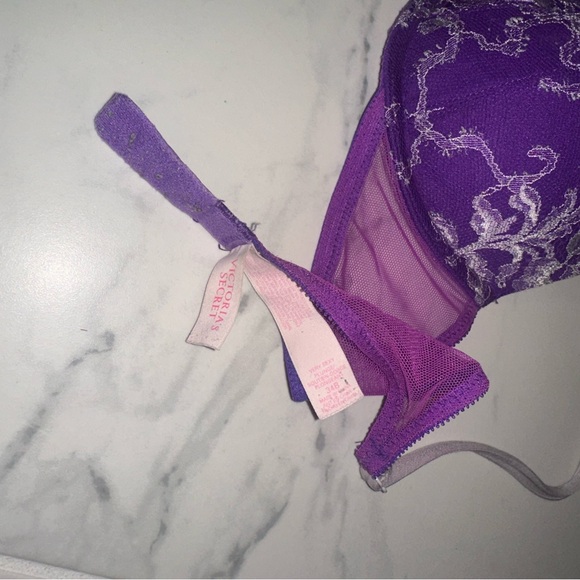 Victoria's Secret Purple and Gray Lace Push-Up Bra - Picture 3 of 5